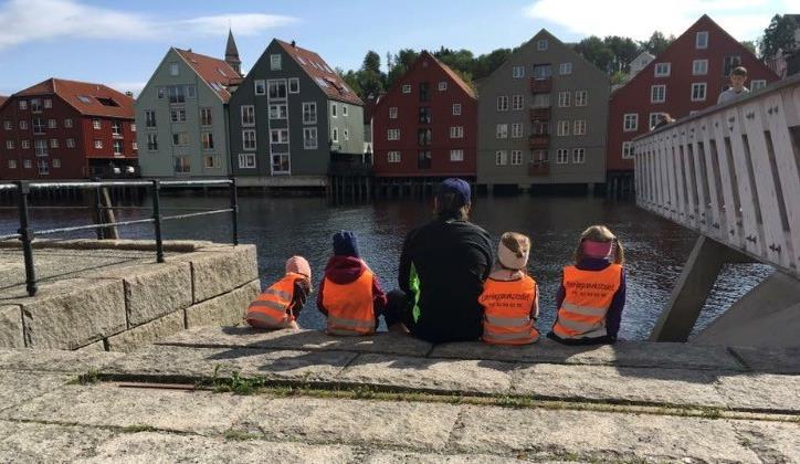 Tiltak: Hjerteprogrammet (Læringsverkstedet) Felles refleksjon over lest litteratur fra; Du og Barnet (Anne-Lise L Schibby og Elisabeth Løvlie) Betydningen av voksen barn kommunikasjon av (Ole Henrik