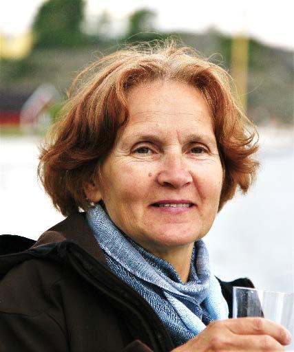 Inger begynte ved jordskifteoverretten 28. april 1998 og kom da fra vikarstilling ved Fylkesmannen i Telemark.