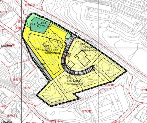 Rådet for byfornying og arkitektur støtter byantikvaren og fagetatens vurderinger, og er videre negativ til rivning av eldre løe, samt til plassering av en bolig på høyden/brinken sørvest i