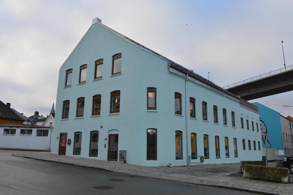 28 Figur 17: Absinten er ett av hermetikkbyggene som foreslås bevart Sentrums utstrekning og fleksible randsoner Selv om utstrekningen av sentrumsformålet i Stavanger ikke er særlig omfattende