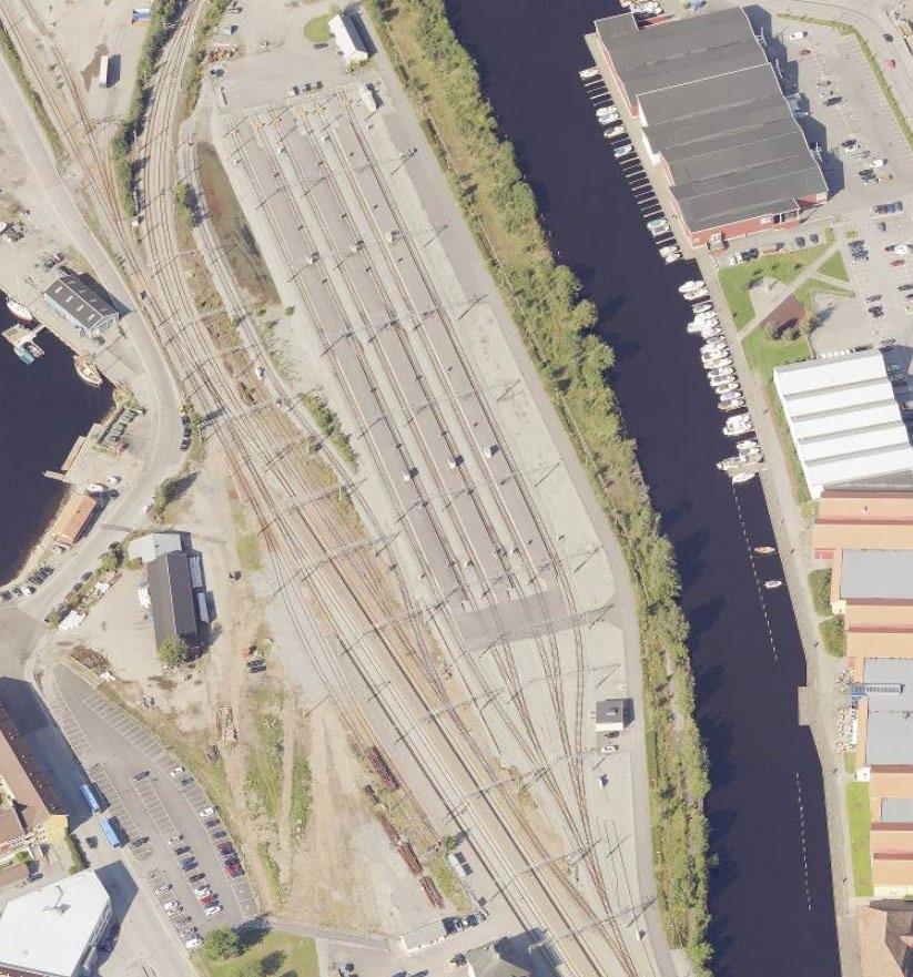 13 av 40 2 BESKRIVELSE AV TILTAKET For å kunne realisere det fremtidige planlagte togtilbudet på Østfoldbanen er det behov for hensettingsplasser for persontog i Fredrikstad--regionen.