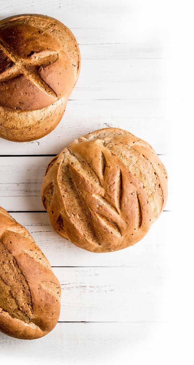 PurPur URKORNBROD Et rustikk, saftig og godt brød med sprø skorpe hører til sommermaten. Her har vi brukt PurPur mel som er en gammel type hvete som kjennetegnes ved et lilla skall på kornet.