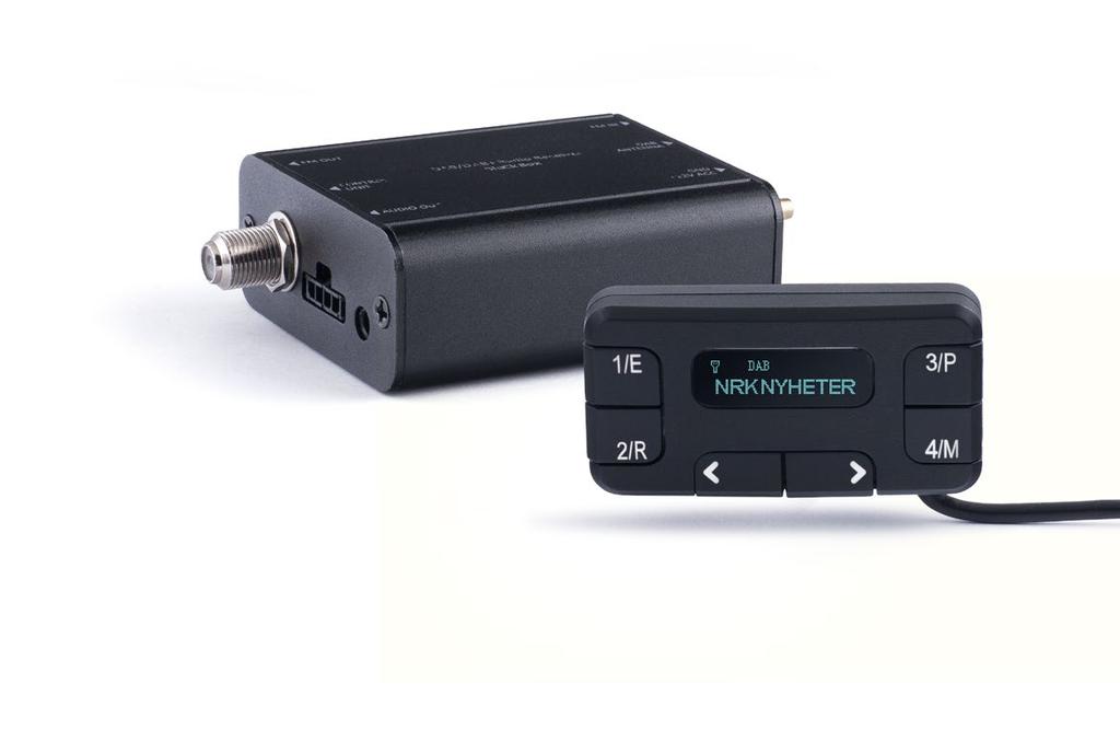UNIVERSALADAPTER SKJULT MONTERING FM HARDLINKING Tiny Audio C11+ installeres enkelt i bilen og har en separat mot taker - enhet som kan gjemmes bort.