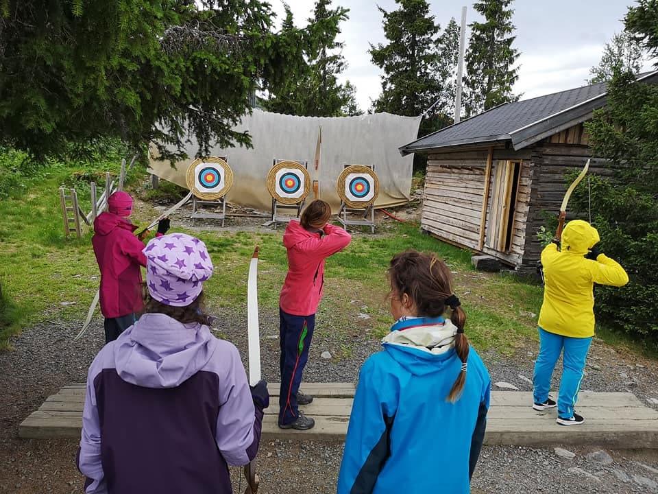 ønsker å se på muligheter for å kunne inkludere