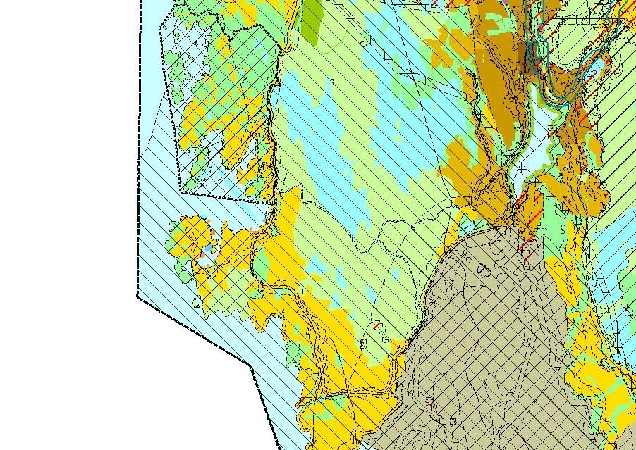 Figur 11: Flystøysoner jf. forslag til KPA 2016. Gul sone med gul skravur, rød sone med røs skravur. Eiendommen er merket med blått, og ligger innenfor gul støysone. 4.