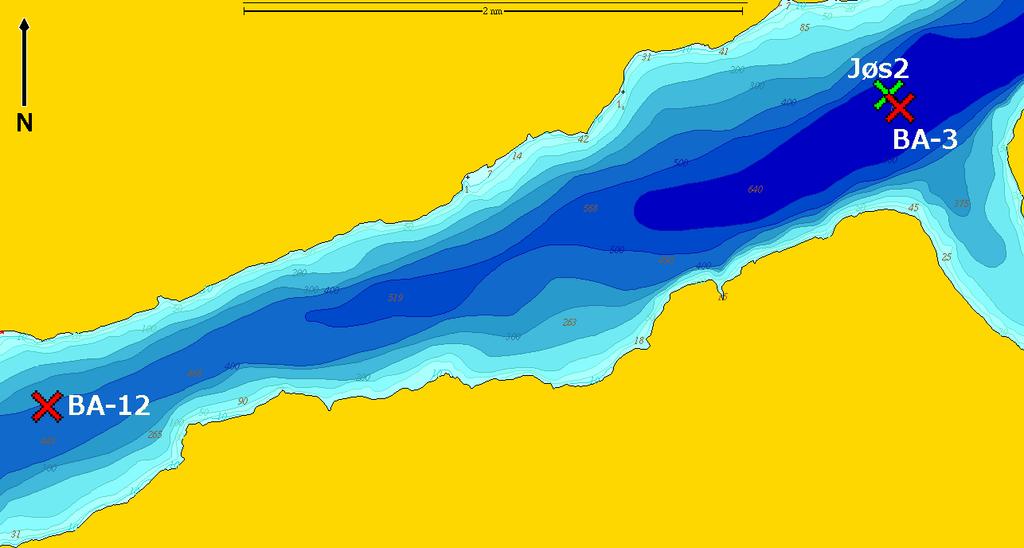 Figur 2.2: Utsnitt av Jøsenfjorden med referansestasjoner i dypet og stasjon ved anlegget.