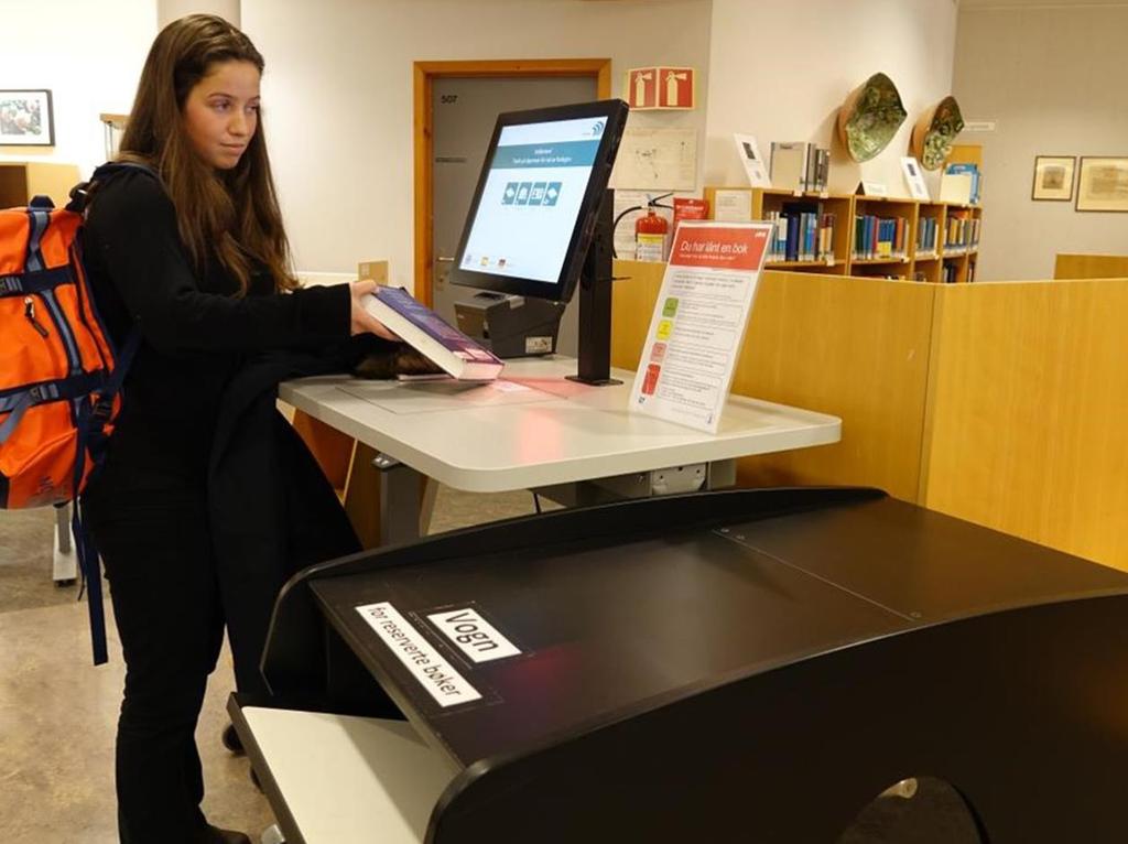 Sjølvbetening Alle våre bibliotekavdelingar har fått nye utlåns- og returautomatar. No kan lånarane sjølve låne og returnera bøker, og sjå kva lån dei har.