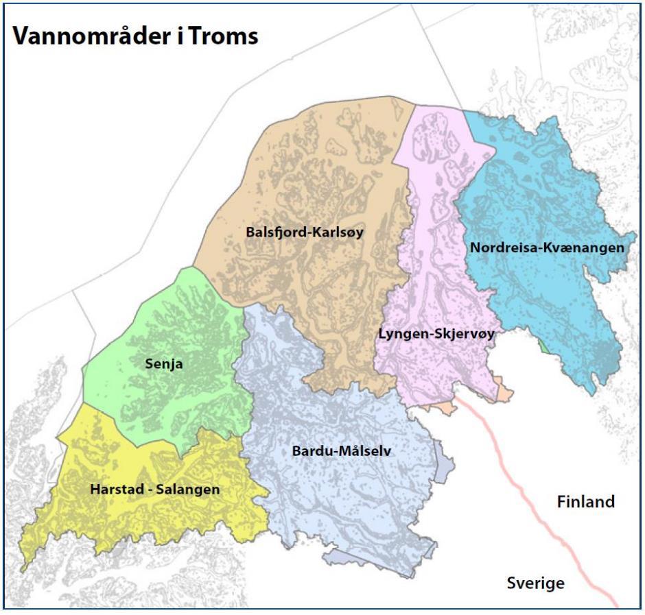3.1 Vannet i vannregionen Troms Landskapet i vannregion Troms preges av vann med mer enn 300 innsjøforekomster og nesten 1000 elver og bekkefelt (tabell 1).