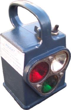 SIGNAL LAMPS USE : ADVANTAGES : Signal during the Work on Track. Strong Materials, and very Safe.