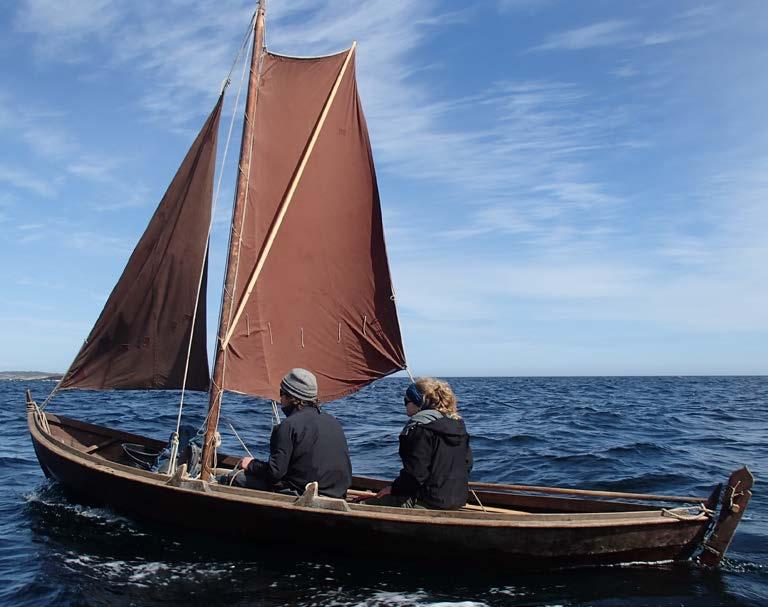 5. Begrep (korte svar) a) Skriv en liste over de viktigste knutene til rigg, seilas og fortøyning og skriv hvor og hva hver knute brukes til.