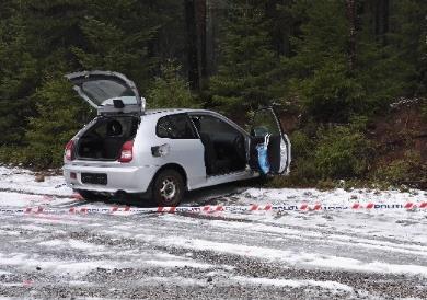 Scenario 4: Bilulykke med illegal transport av strålekilder Situasjon: Politiet har rykket ut til en bilulykke og fant en beholder merket med