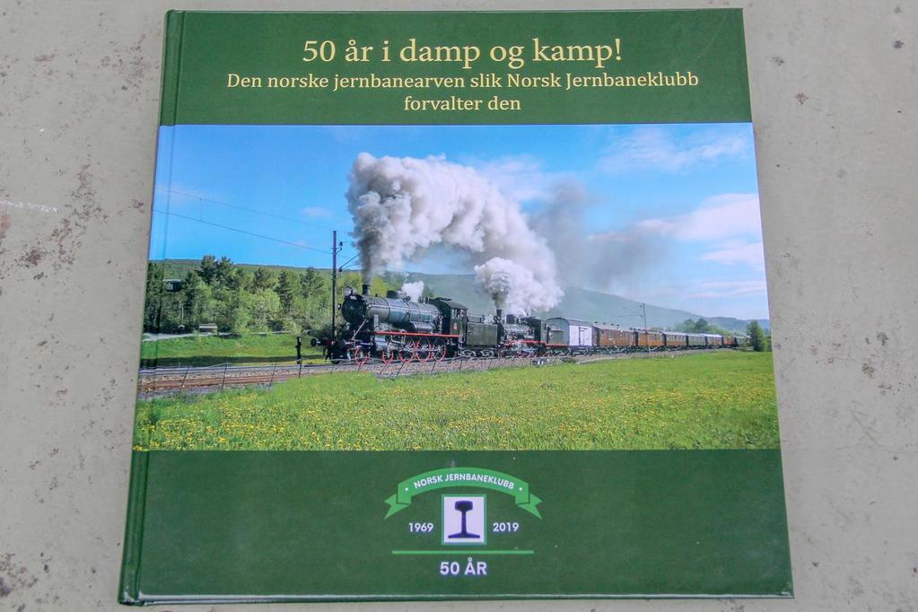 nen og Urskog-Hølandsbanen og senere bevaring av disse, stiftelsen av NJK i 1969 og diverse prosjekter for å ta vare på gammelt jernbanemateriell og hele banestrekninger.