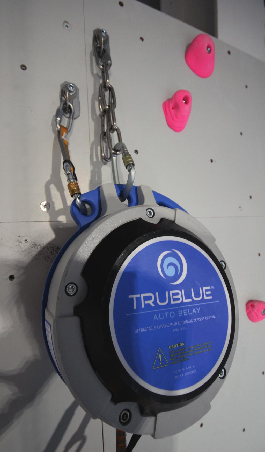 Et av de mest vanlige selvsikringssystemene i norske klatrehaller er TruBlue fra Head Rush Technologies.