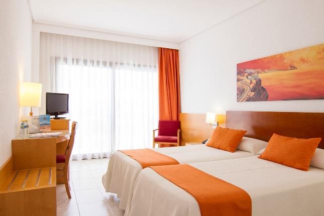 2 HOTELL Hotel Cap Negret Altea Km 159, N-332, 03590 Altea Dette er et flott 4* stjerners hotell med beliggenhet