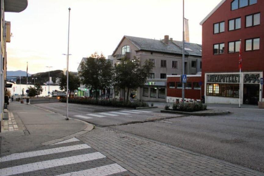 Gang- og sykkelvegar i Møre og Romsdal status Det er ca. 180 km gang- og sykkelveg langs dei «nye» fylkesvegane som fylkeskommunen fekk ifm.