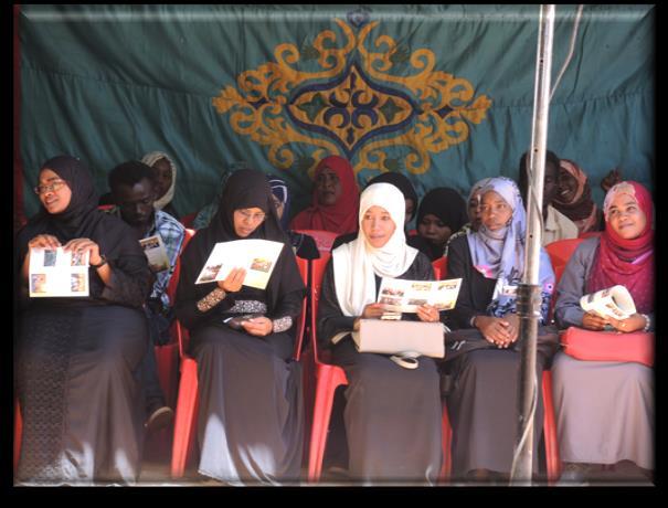 I Sudan holdes det store offentlige tuberkuloseoppvisninger, og det skapes også egne små møteplasser hvor kvinner kan møtes å snakke om sykdommen. Alle har rett til helse.
