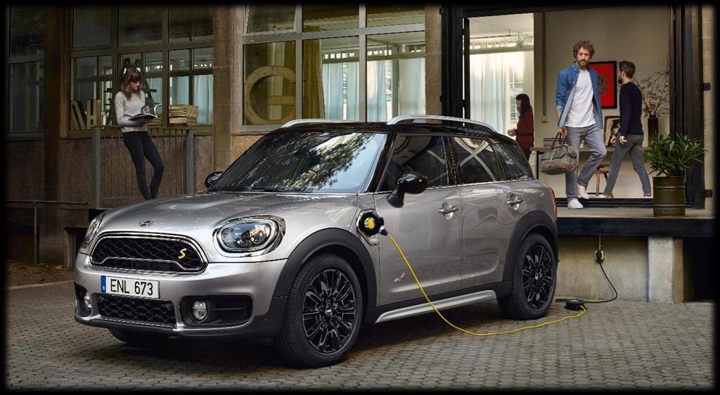 Kampanje på MINI Countryman Plug-in Hybrid 224hk Firehjulsdrift 0,9% leasing-rente Bilpris kr. 402 150,- Kundefordel kr. 39 350,- *Leasing kr. 2 384,- pr/mnd inkl. mva. Leasing uten innskudd kr.