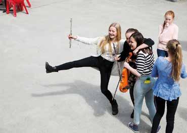 stolt bidragsyter til Valdres Sommersymfoni.