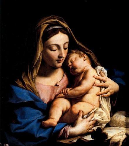 Hun var trolovet med Josef, da engelen Gabriel kom med budskapet om at hun skulle føde et barn som skulle være Hellig og kalles Guds Sønn.
