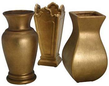 V02 890BG 9-1/2 Plastic Footed Urn w/8 Opening