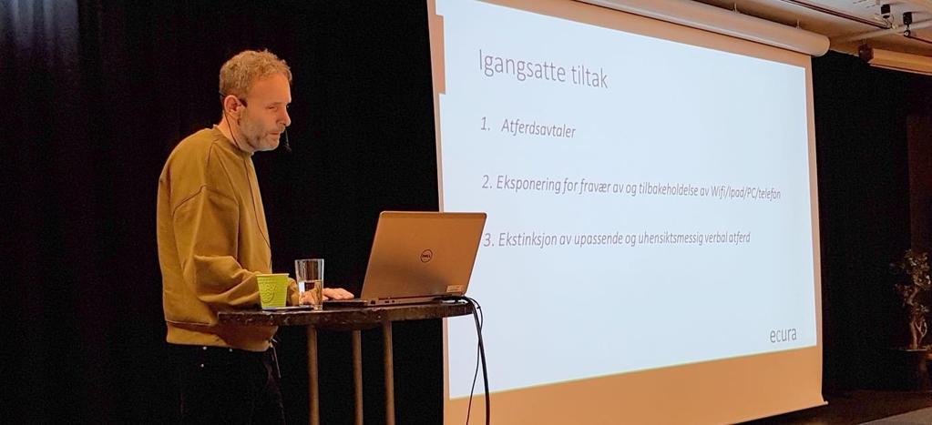 Et fast faglig innslag på hovedseminaret er at Kai-Ove Ottersen leder et symposium om ukomplisert behandling av utfordrende atferd.