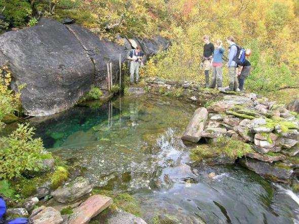 Vannressurser i karst I tilknytning til prosjektet GROUNDWATERISK er det mulig å gjøre et masterprosjekter knyttet til karsthydrologi.