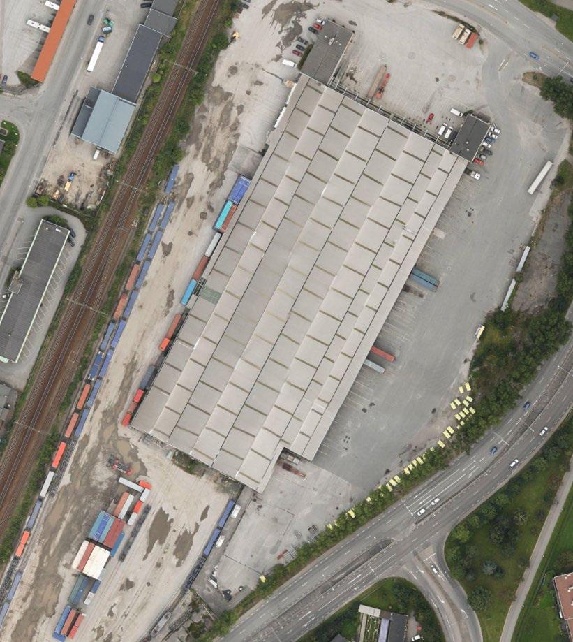Figur V2.3:Vagnlastterminal i Örebro (Svampenterminalen), dimensioner ca 80 x 180 meter Ovanstående tre exempel illustrerar längd- och breddutstäckningar på vagnslastterminaler.