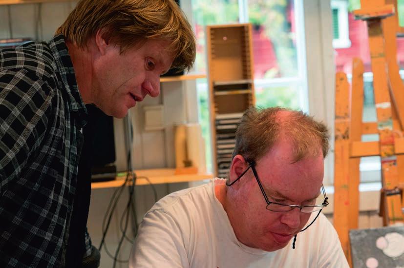 Gjøvik Kunst- og kulturskole. Foto: Jarle Eknes. personer med utviklingshemming kan utnytte sin arbeidsevne. I praksis vet vi at vi er langt fra målet. Det samme gjelder i skolen.