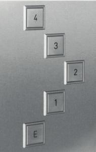Heisteknisk en person kan bli fristet til å si at beregnet maksimumstrafikk er lik heisens transportkapasitet.