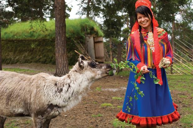 av samisk kultur: Mer aktiv deltakelse og dialog i