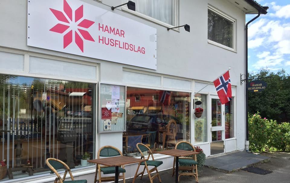 Program for høsten 2019 Hamar Husflidslag ble stiftet 20.2.1979 og vi markerer 40-års jubileet med flere arrangement gjennom året 2019.
