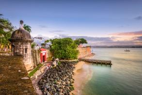 San Juan - Puerto Rico San Juan er ikke bare Puerto Rico sin hovedstad det er også en utrolig sjarmerende by med påvirkning fra både Spanjolene, indianerne, afrikanerne og amerikanerne.