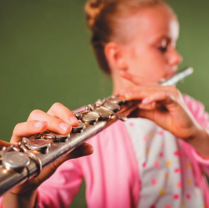 Inger Berit Fløyte, keyboard, piano MUSIKKORPS