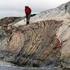 Rapport over en berggrunnsgeologisk undersøkelse av Middavarre, Kvænangen, Troms. Dato Ar 12.12 1974, Bergdistrikt 1: 50000kartblad 17341 18344